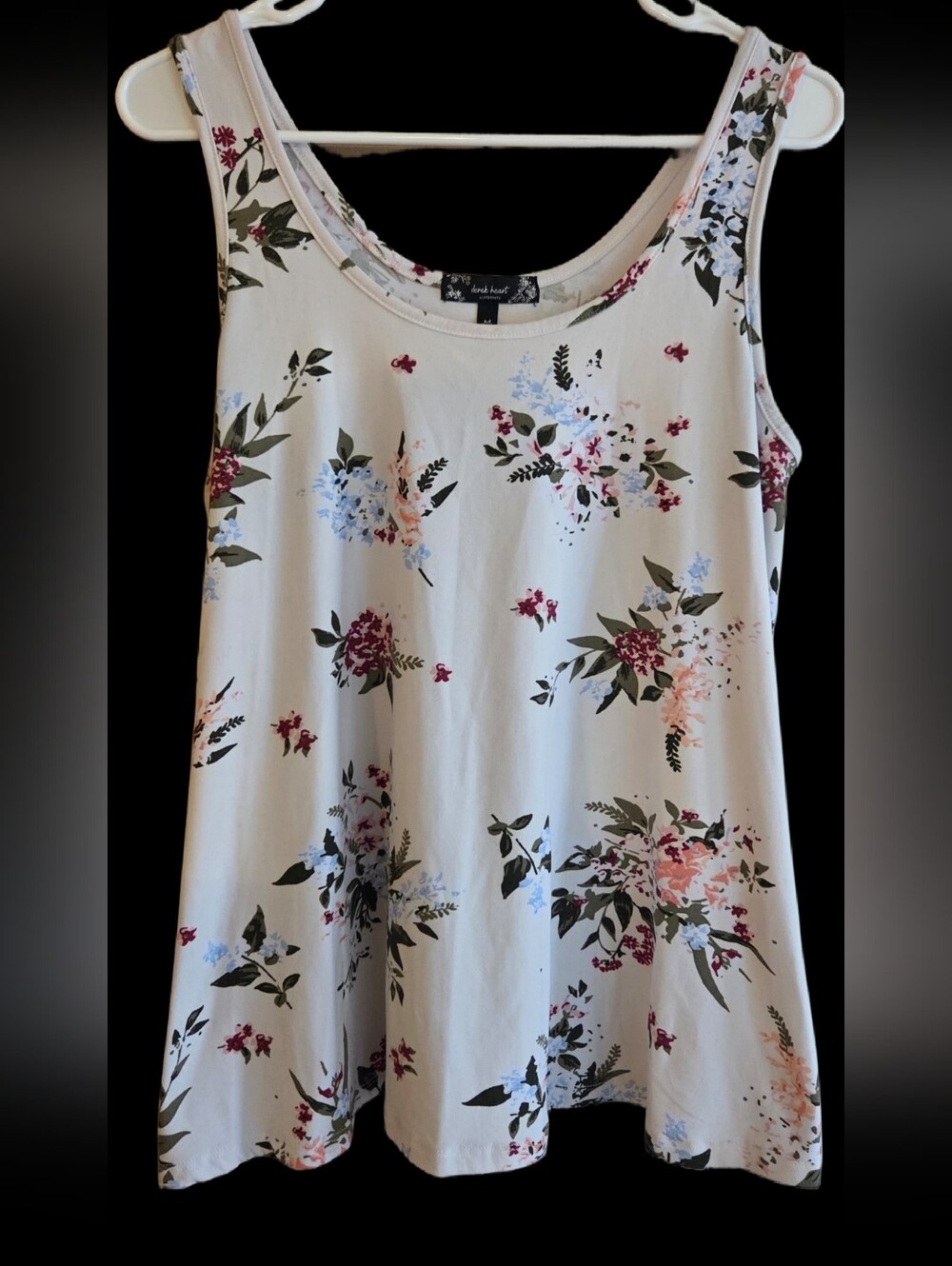 Derek Heart Maternity Floral Sleeveless Top Size Medium
